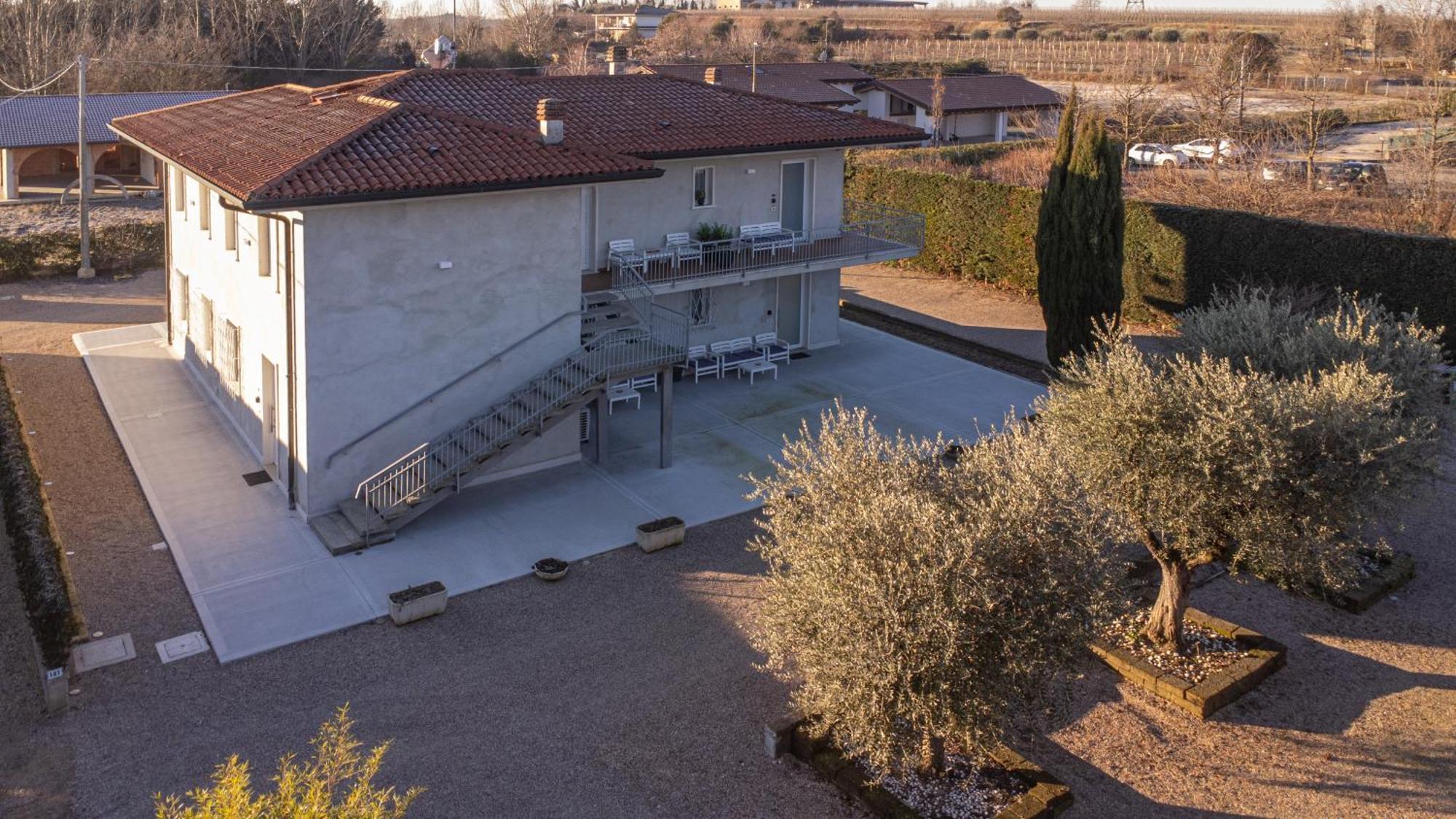 Apartament Red Carpet Castelnuovo del Garda Zewnętrze zdjęcie